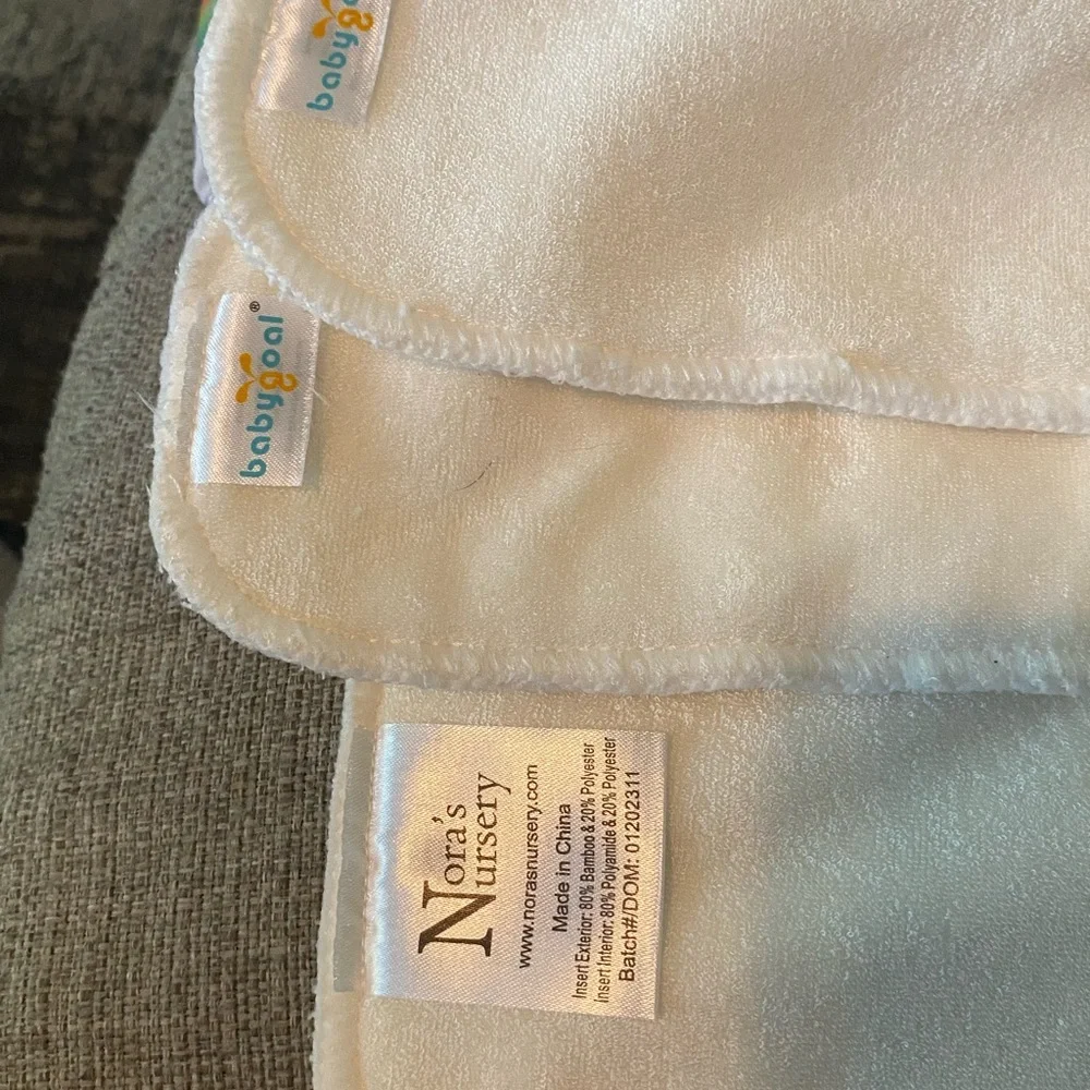 Cloth diaper sample package 4 babies with inserts.New moms not sure which brand?